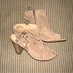 XOXO Beige Lace-Up Peep-Toe Heeled Boots - Size 7.5